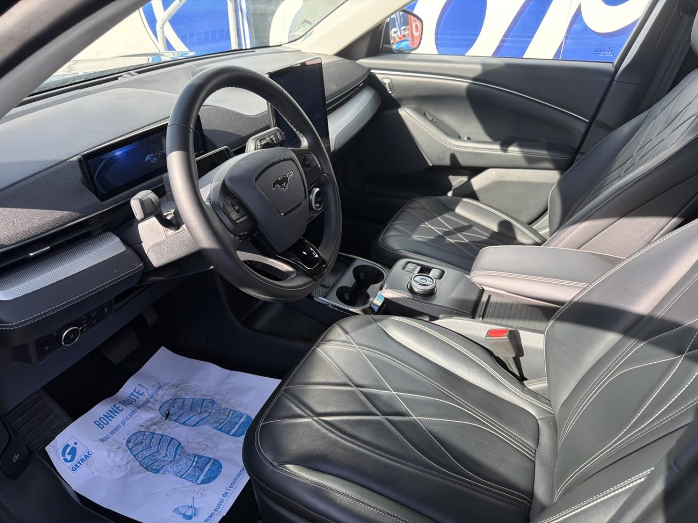 Image FORD Mustang Mach-E 269ch Standard Range 76kWh Mach-E Propulsion