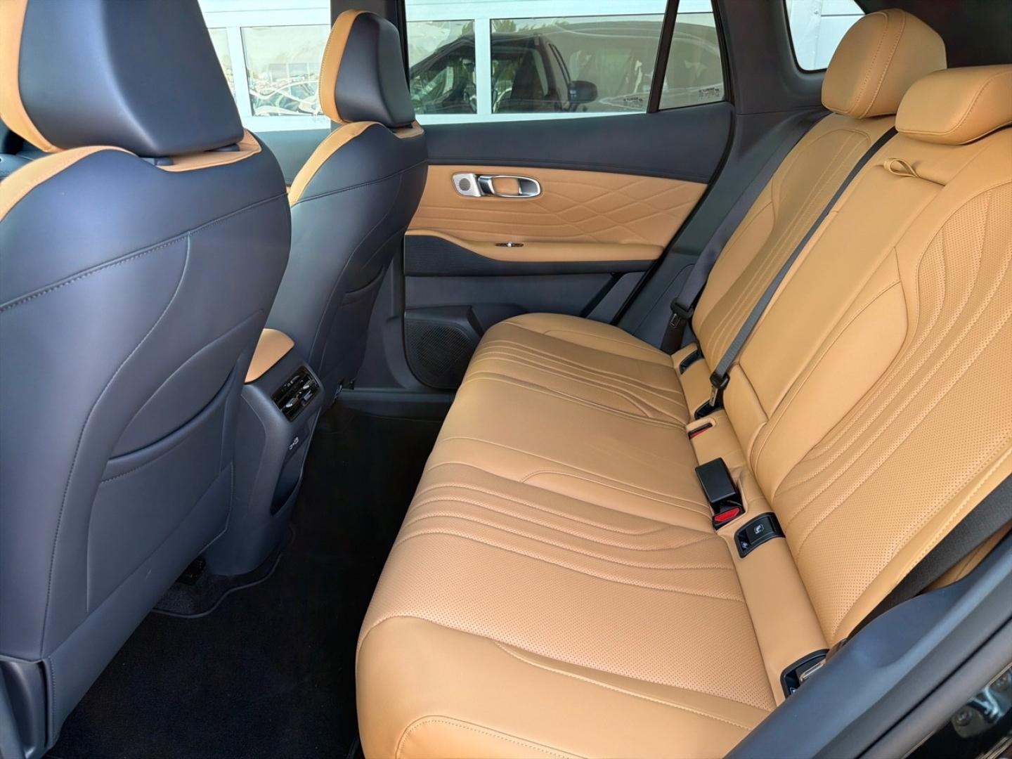 Image GEELY Starray 1.5 EM-i 99+218ch Max+