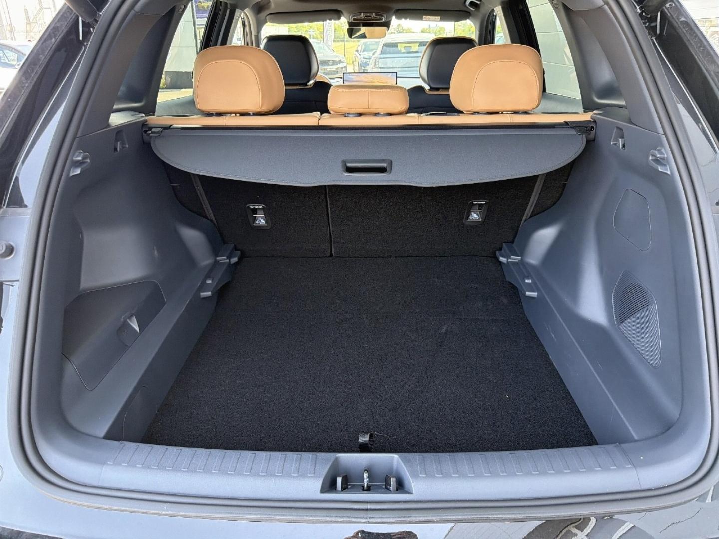Image GEELY Starray 1.5 EM-i 99+218ch Max+