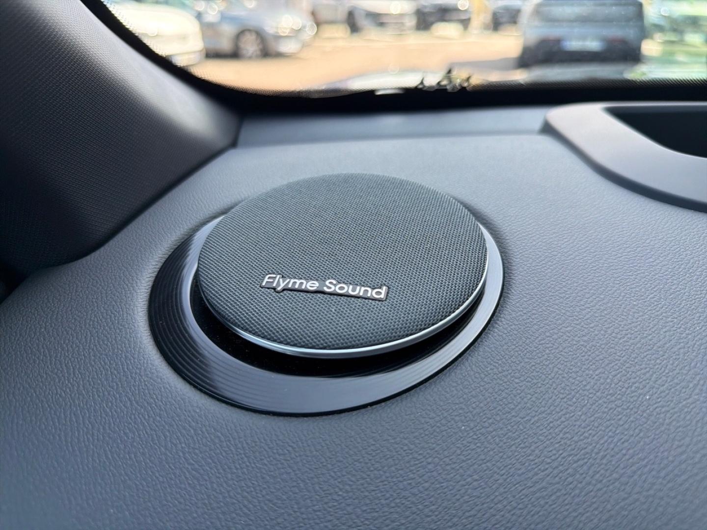 Image GEELY Starray 1.5 EM-i 99+218ch Max+