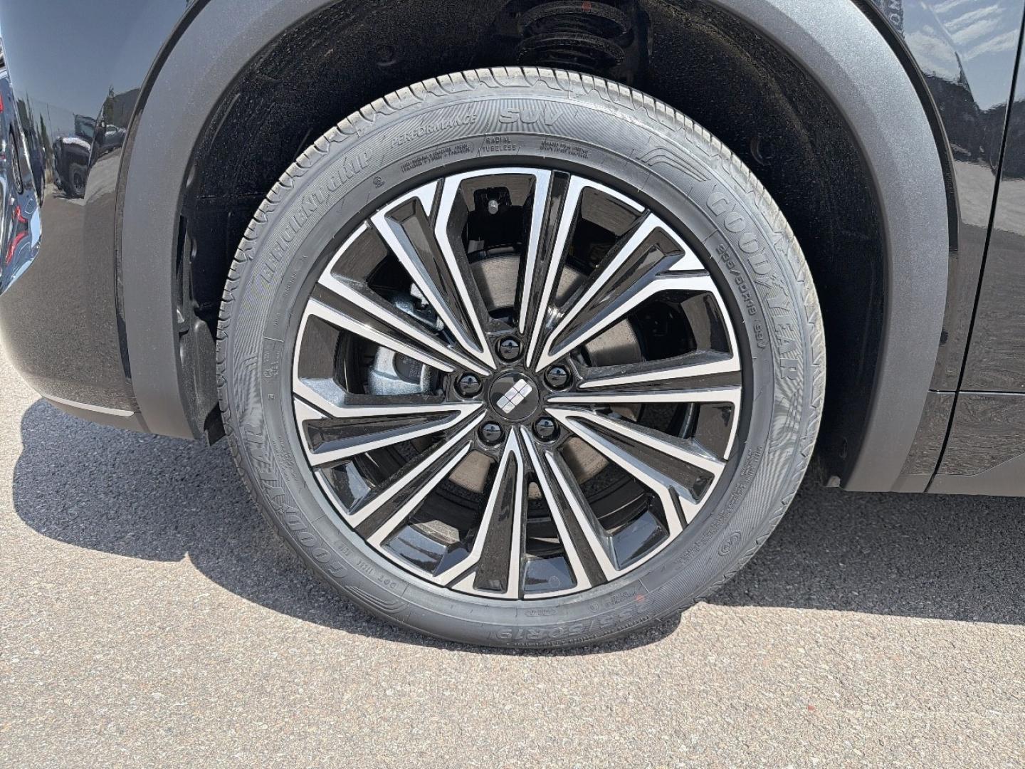 Image GEELY Starray 1.5 EM-i 99+218ch Max+