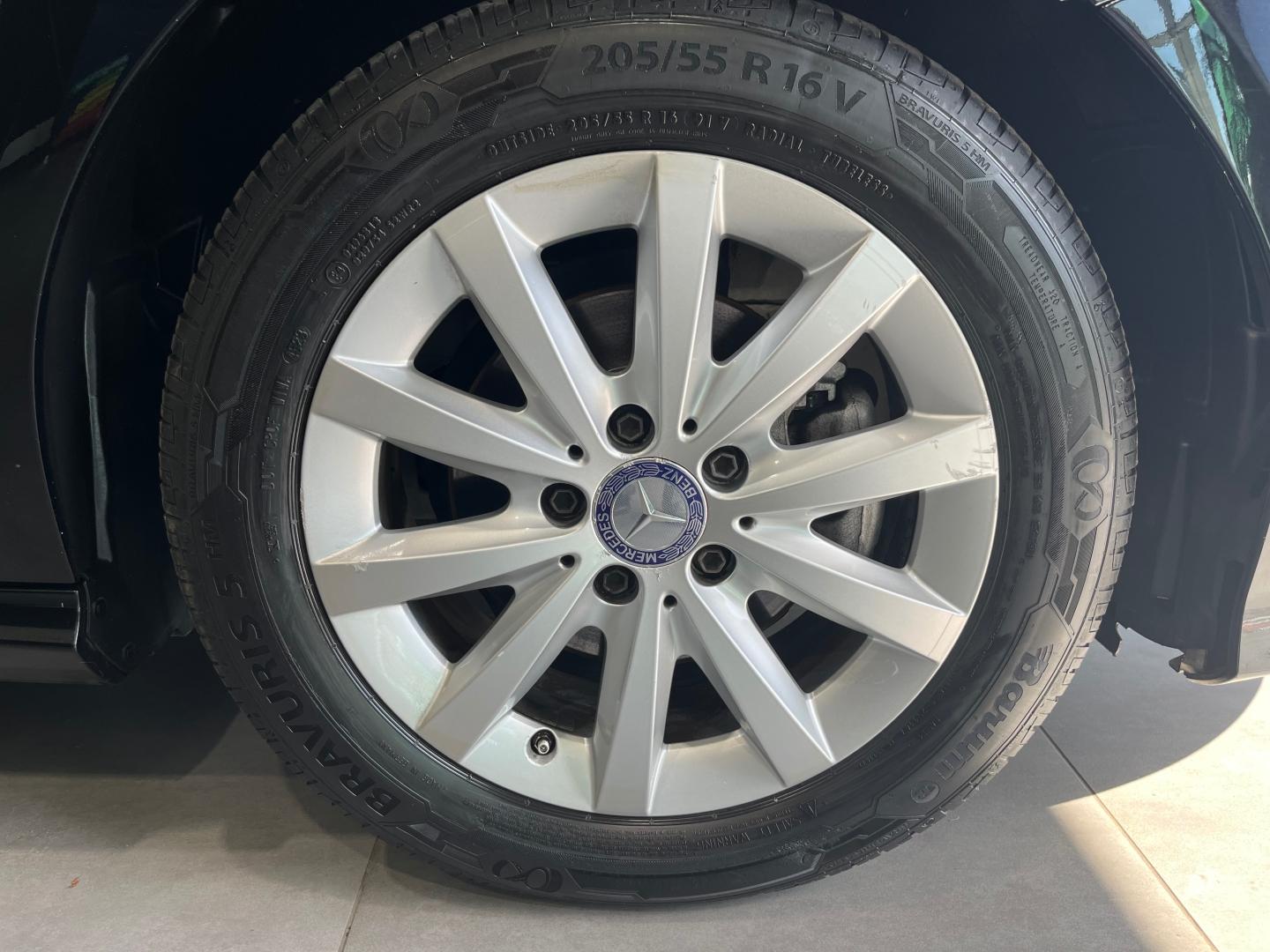 Image MERCEDES-BENZ Classe B 180 d 109ch Inspiration