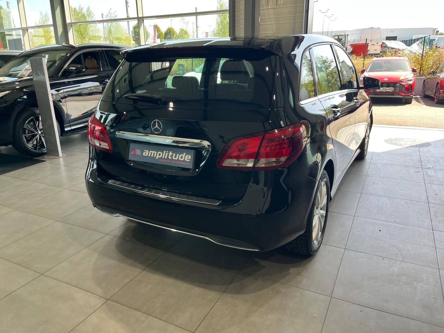 Image MERCEDES-BENZ Classe B 180 d 109ch Inspiration