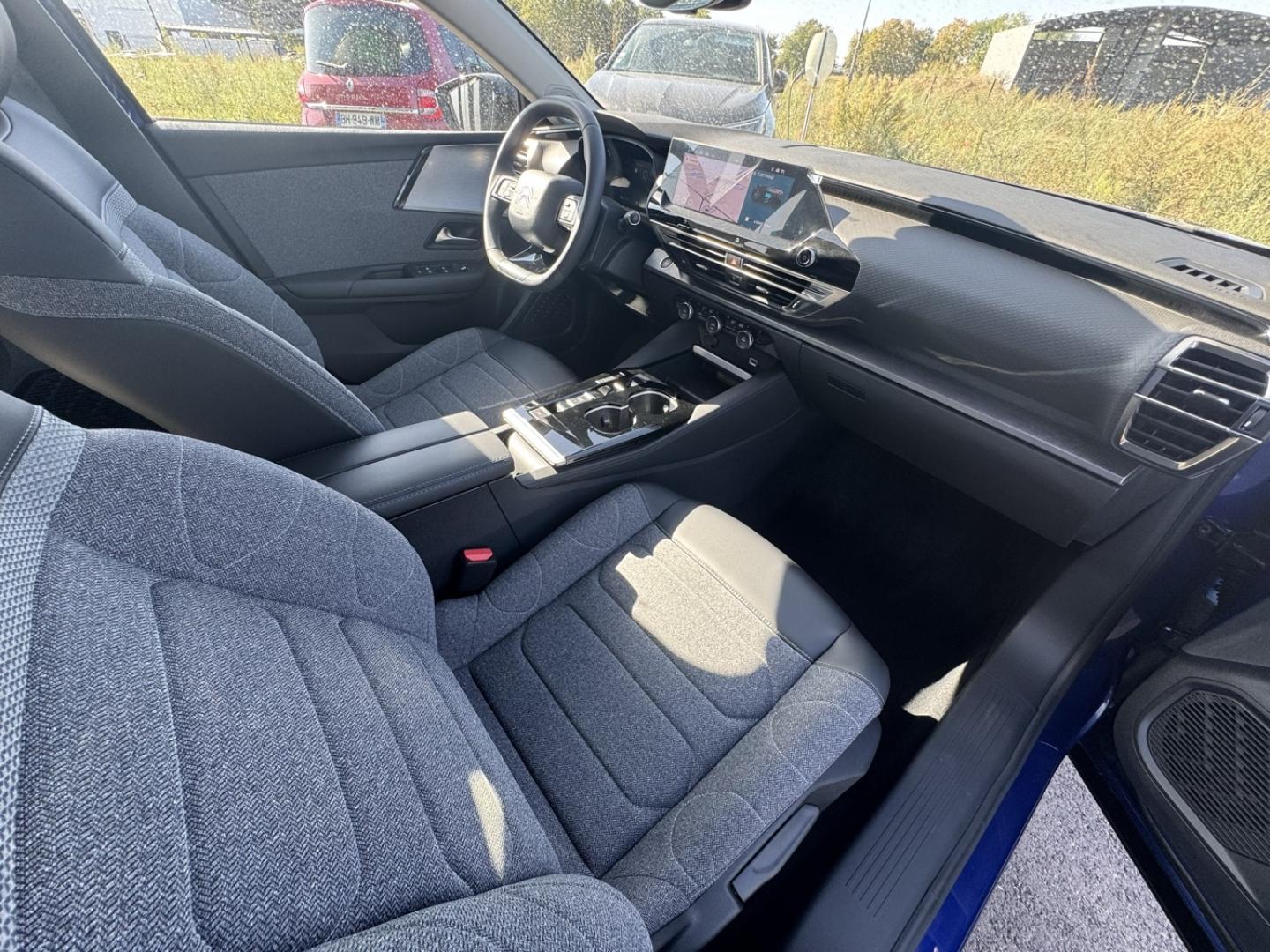 Image CITROEN C5 X Hybrid 225ch Feel Business ëEAT8