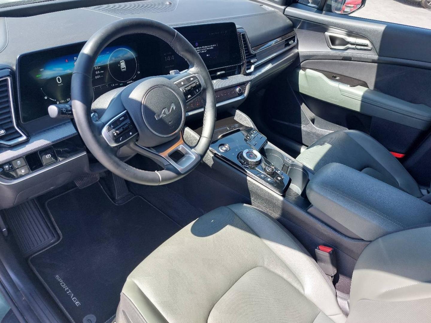 KIA Sportage 1.6 T-GDi 265ch PHEV 30 Years BVA6 4x4 - Miniature 13