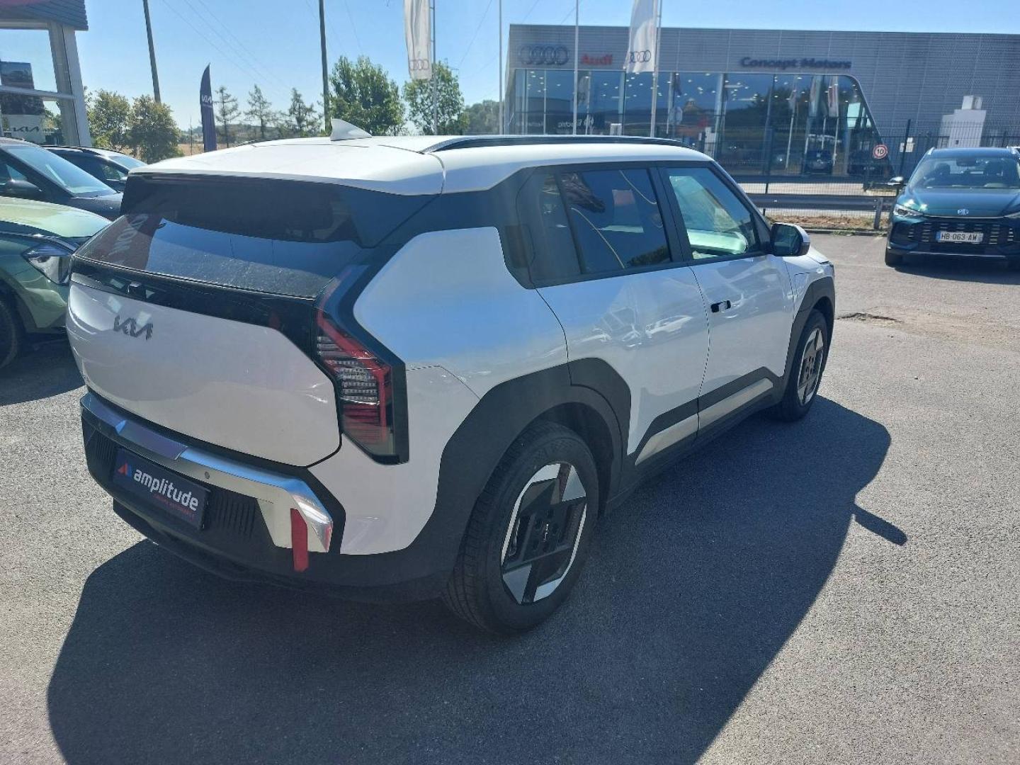 KIA Ev3 EARTH AL (81 4 kWh) - Miniature 5