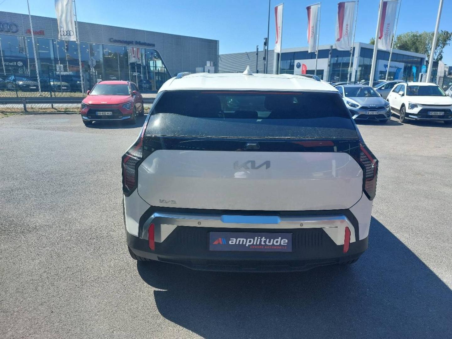 KIA Ev3 EARTH AL (81 4 kWh) - Miniature 6