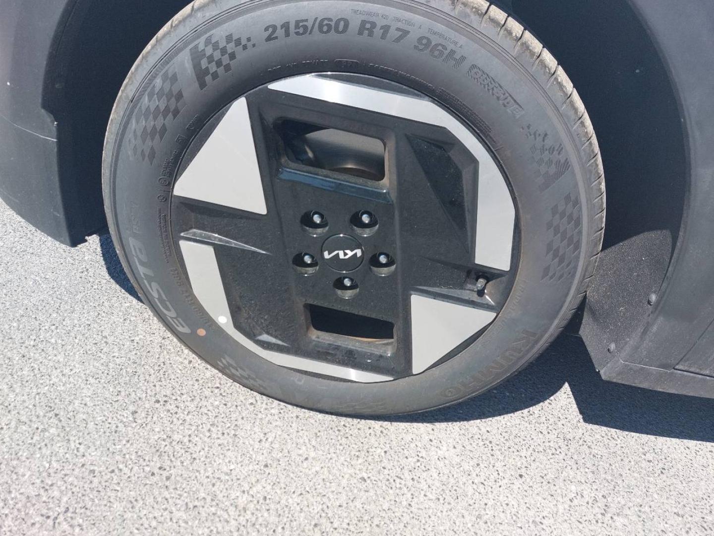 KIA Ev3 EARTH AL (81 4 kWh) - Miniature 9