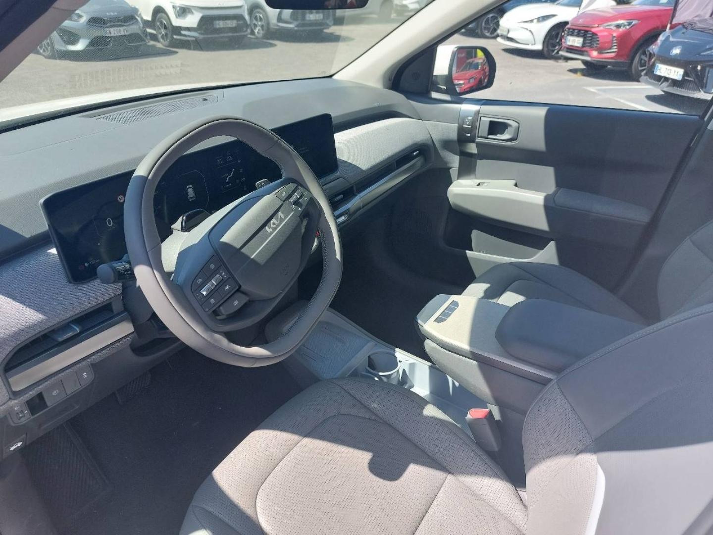 KIA Ev3 EARTH AL (81 4 kWh) - Miniature 13