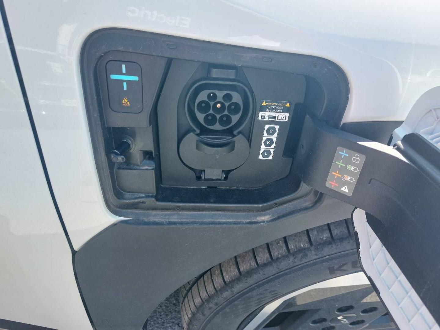 KIA Ev3 EARTH AL (81 4 kWh) - Miniature 25