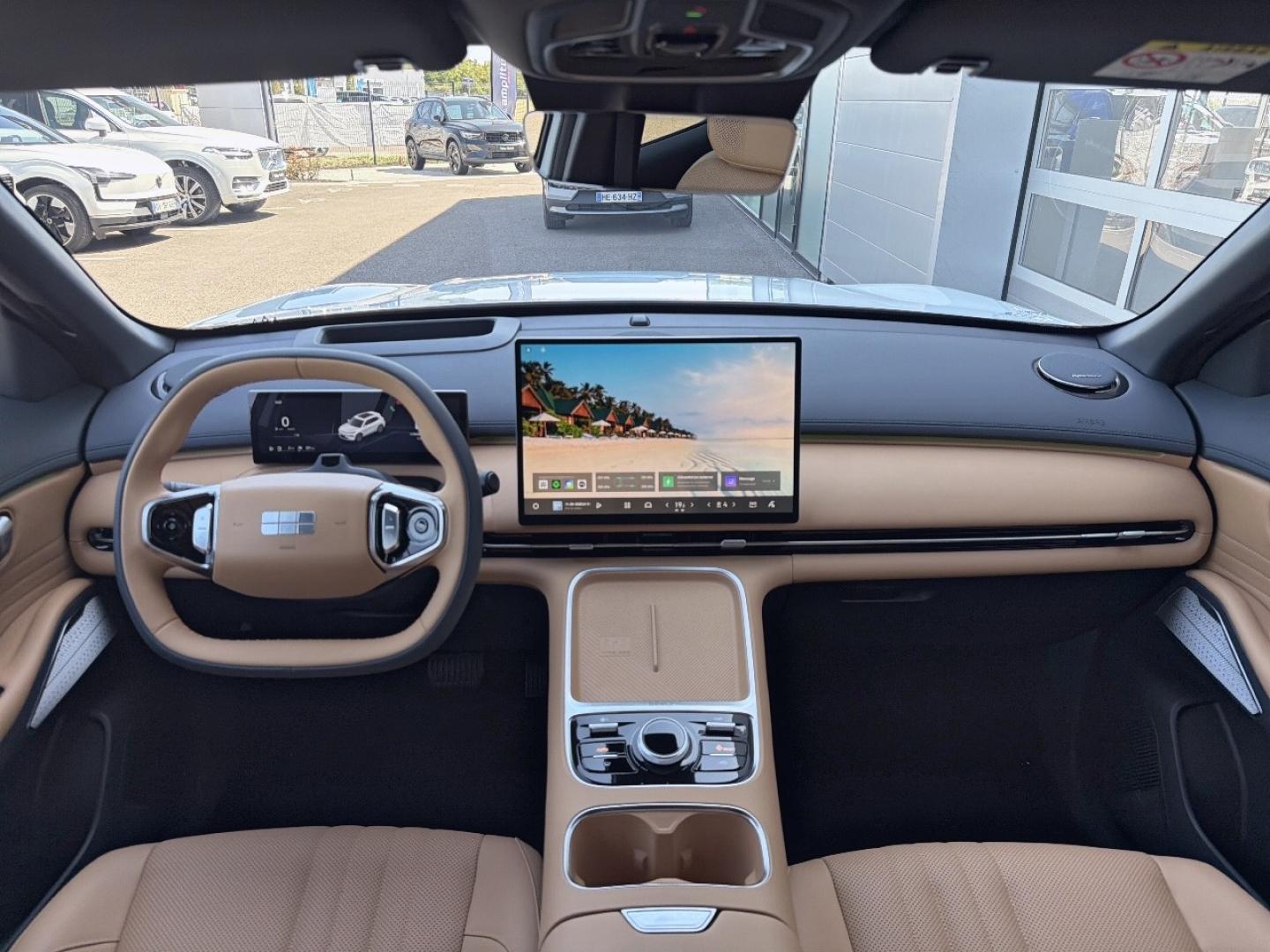 Image GEELY Starray 1.5 EM-i 99+218ch Max+