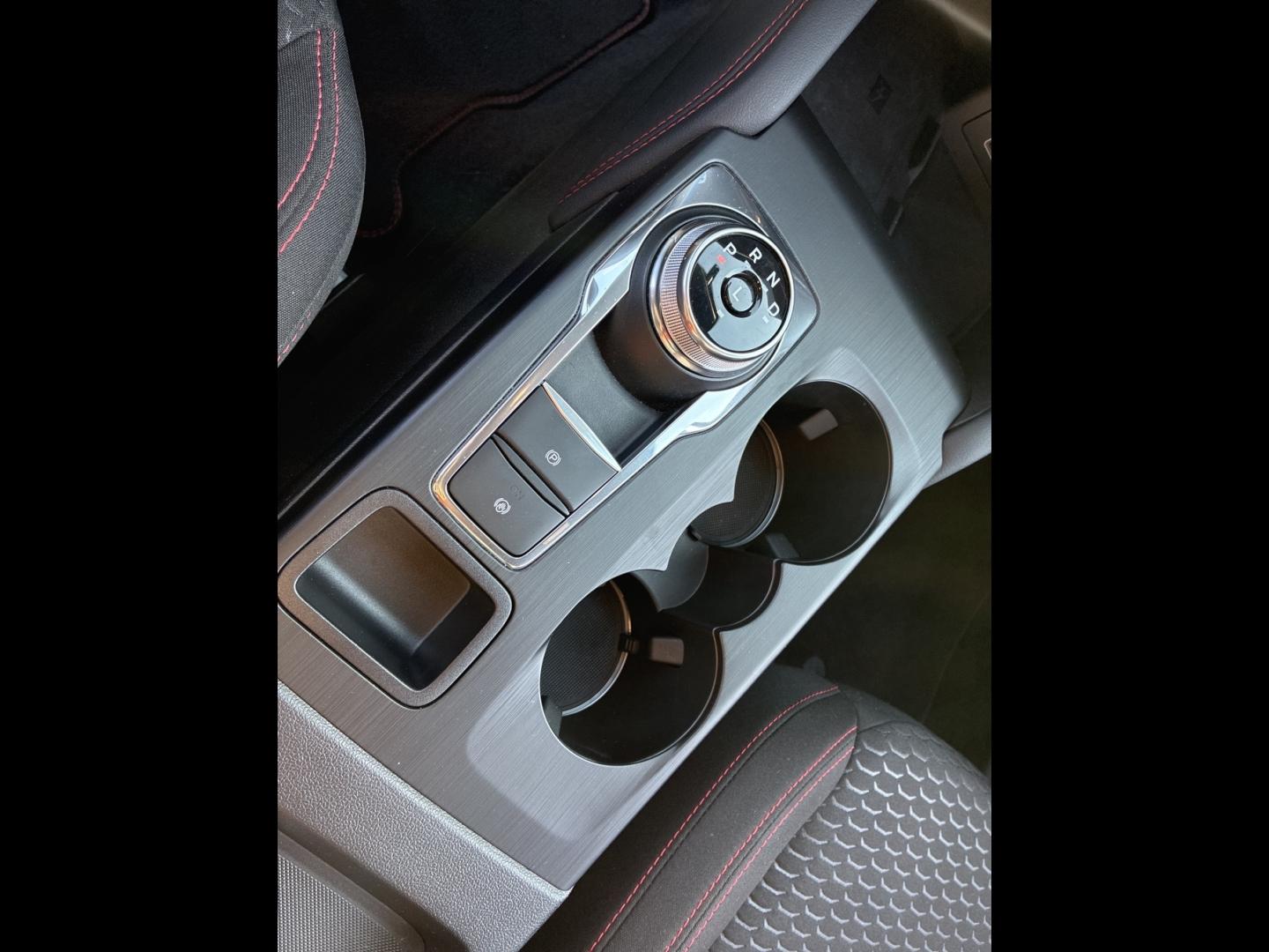 Image FORD Kuga 2.5 Duratec 180ch Hybrid FlexiFuel ST-Line Powershift