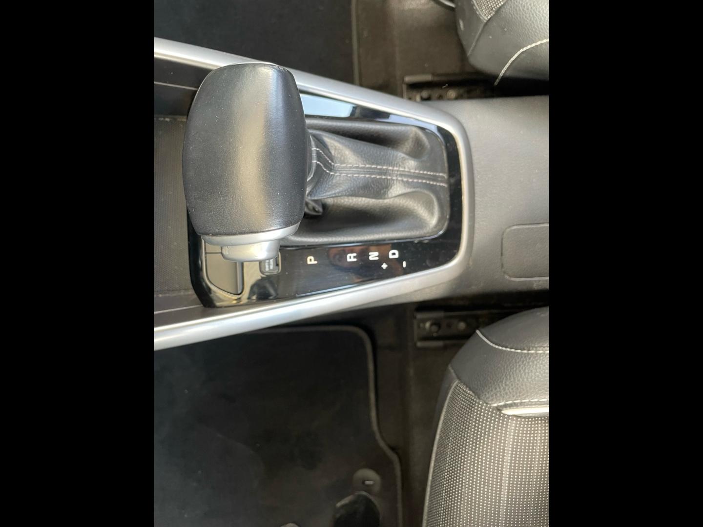 Image KIA Stonic 1.0 T-GDi 120ch MHEV GT Line DCT7