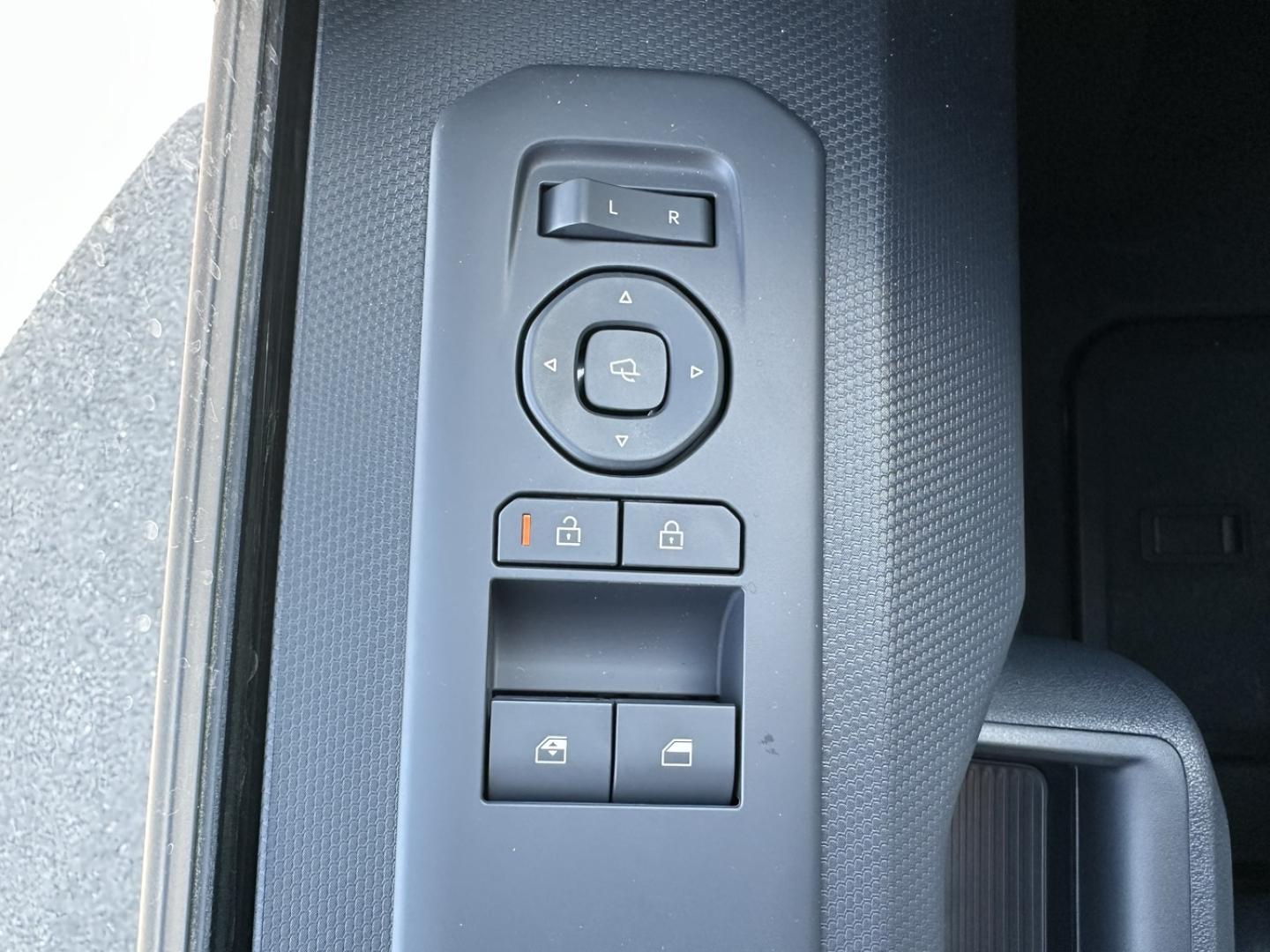 Image KIA PV5 Cargo L2H1 L 163ch 71,2kWh Plus 2 portes latérales