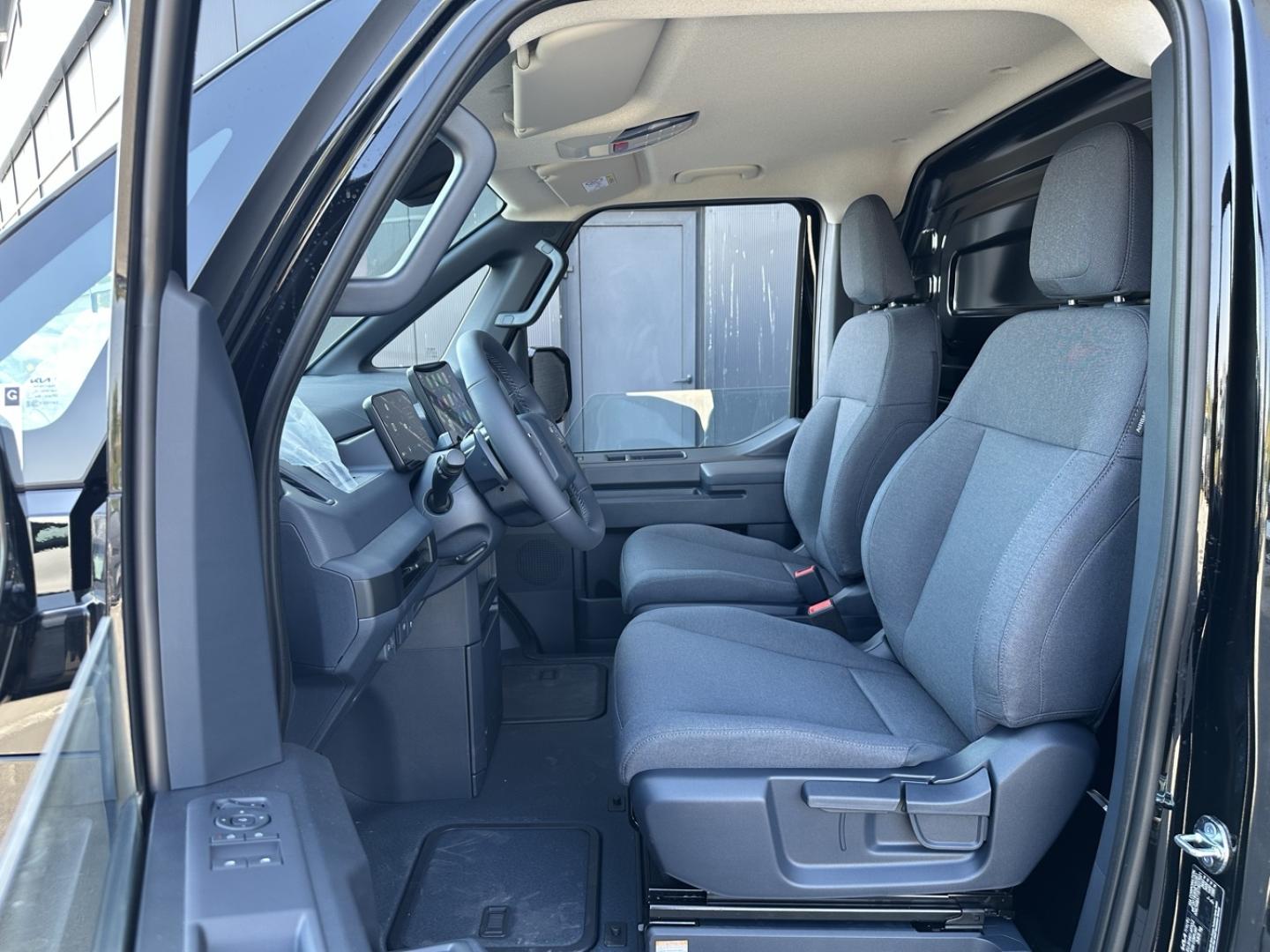 Image KIA PV5 Cargo L2H1 L 163ch 71,2kWh Plus 2 portes latérales