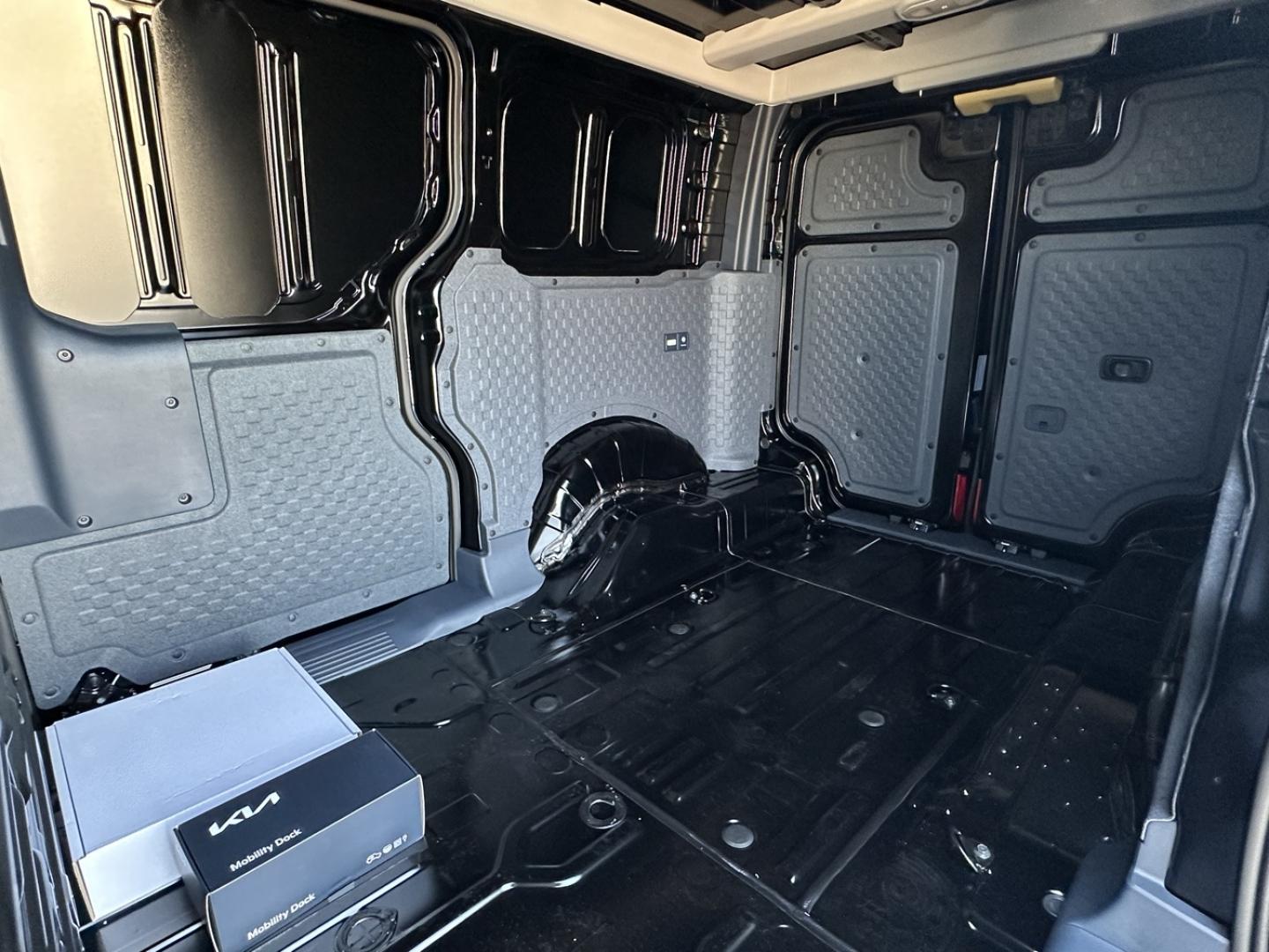 Image KIA PV5 Cargo L2H1 L 163ch 71,2kWh Plus 2 portes latérales