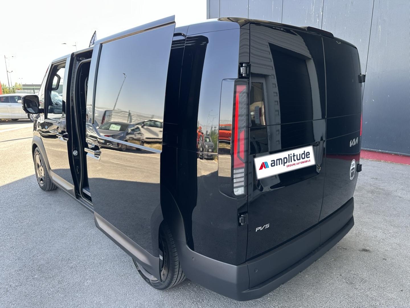Image KIA PV5 Cargo L2H1 L 163ch 71,2kWh Plus 2 portes latérales