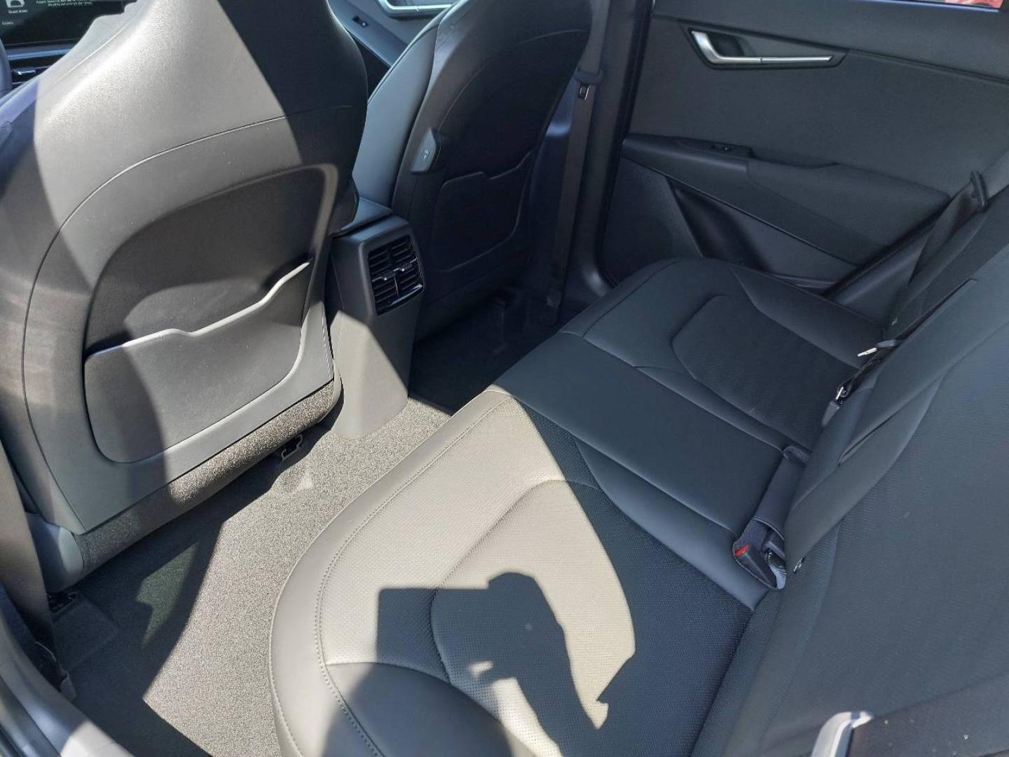 KIA Niro 1.6 GDi 138ch HEV Premium DCT6 - Miniature 15