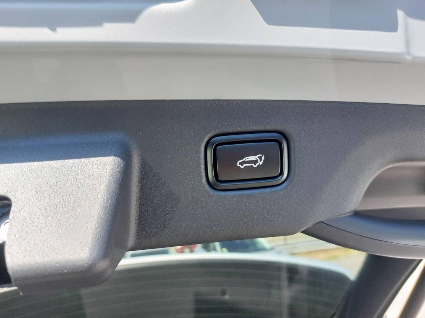 KIA Niro 1.6 GDi 138ch HEV Premium DCT6 - Miniature 29