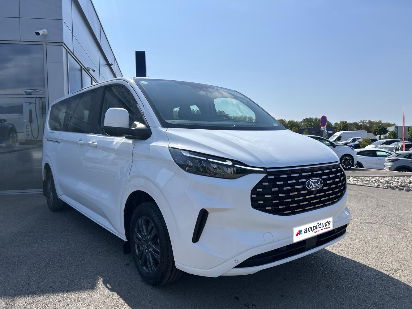 Image FORD Tourneo Custom 320 L2H1 2.0 EcoBlue 150ch Titanium