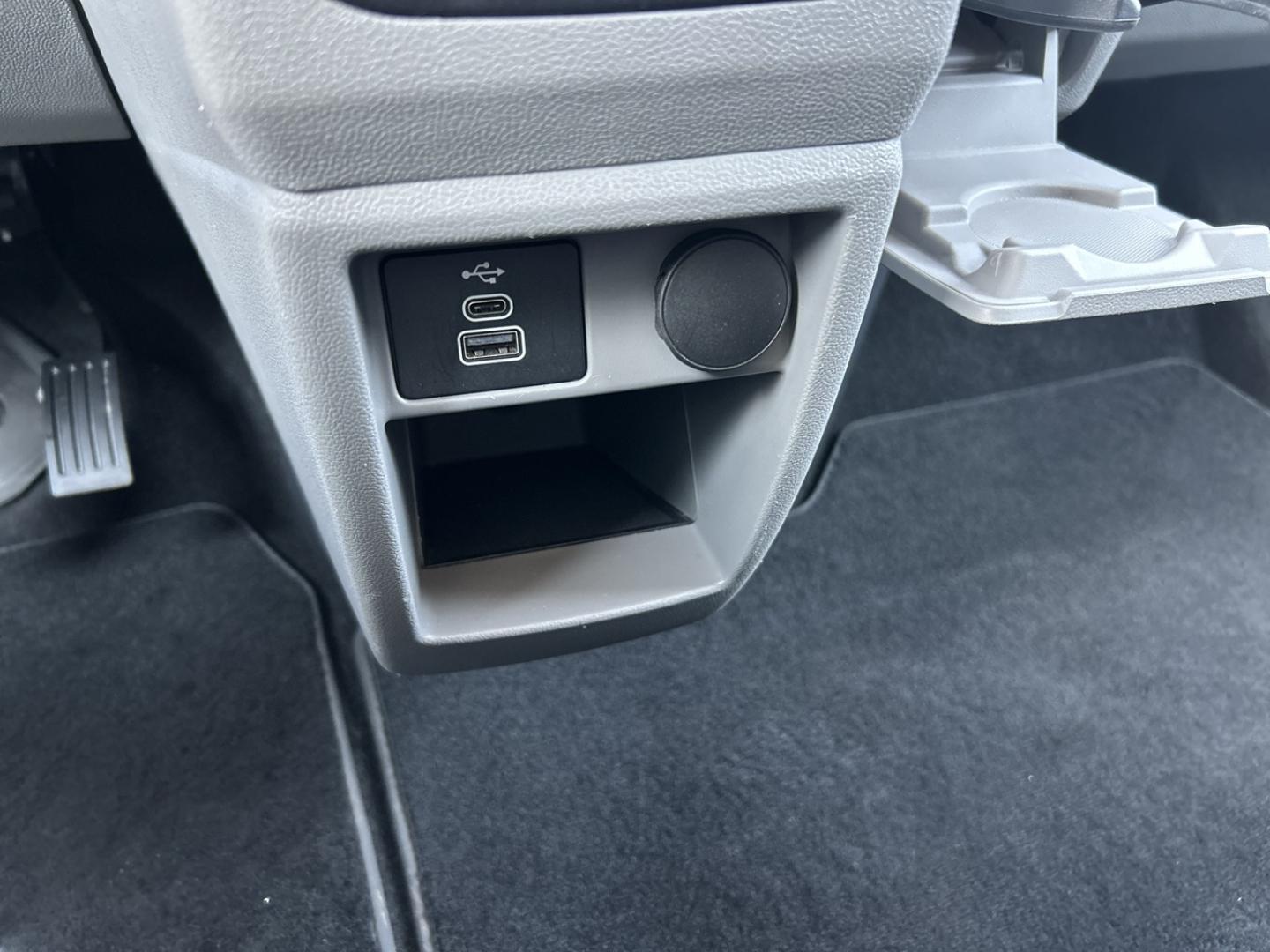 Image FORD Tourneo Custom 320 L2H1 2.0 EcoBlue 150ch Titanium