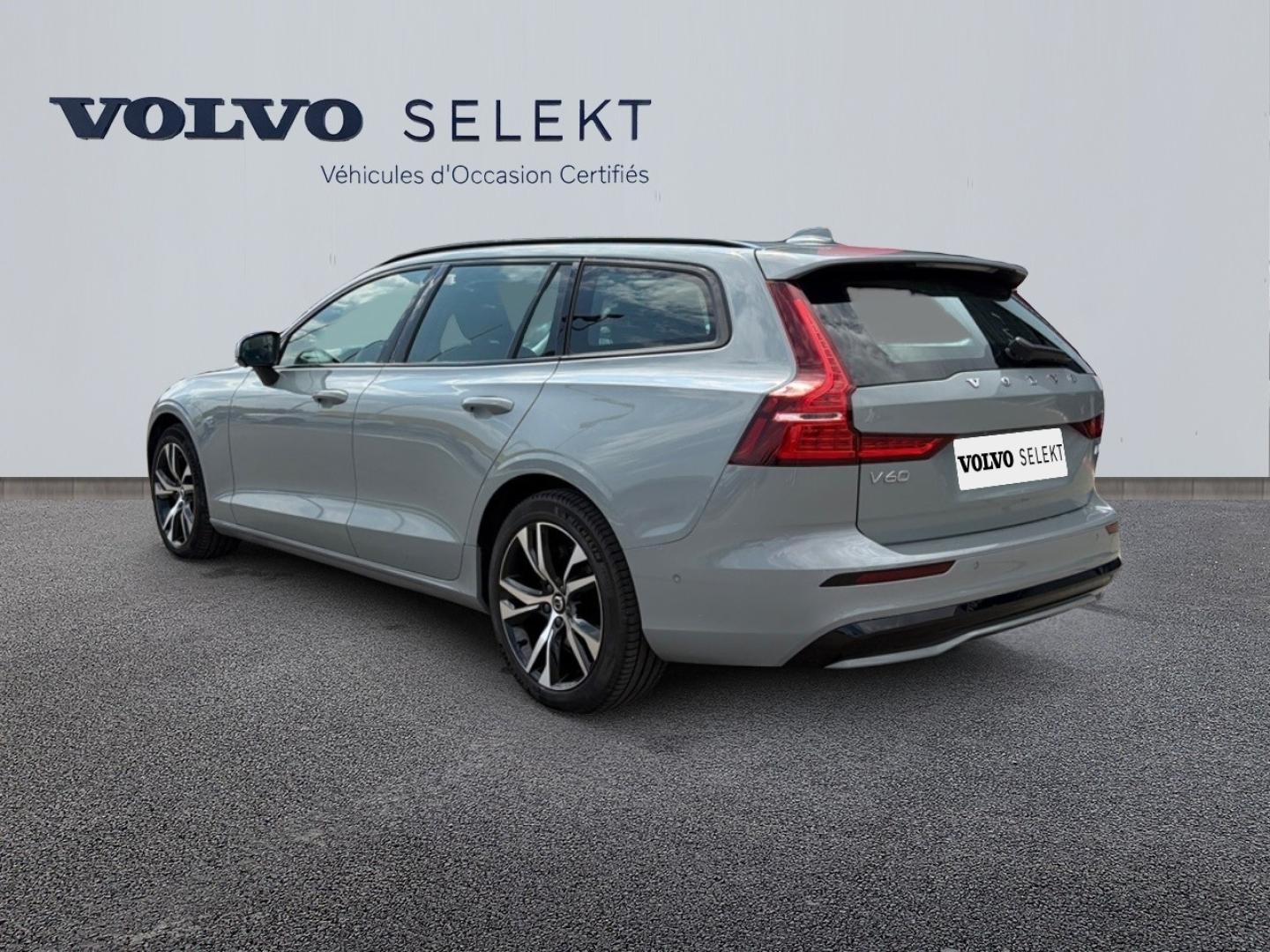 Image VOLVO V60 B4 197ch Ultra Style Dark DCT 7