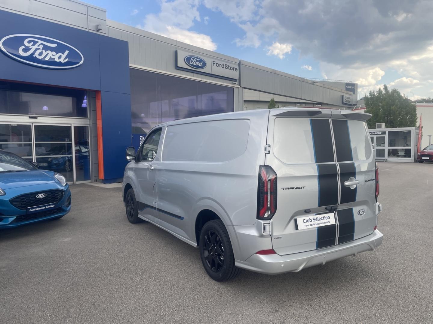 Image FORD Transit Custom Fg 320 L1H1 2.5 Duratec 232ch Hybride rechargeable Sport CVT