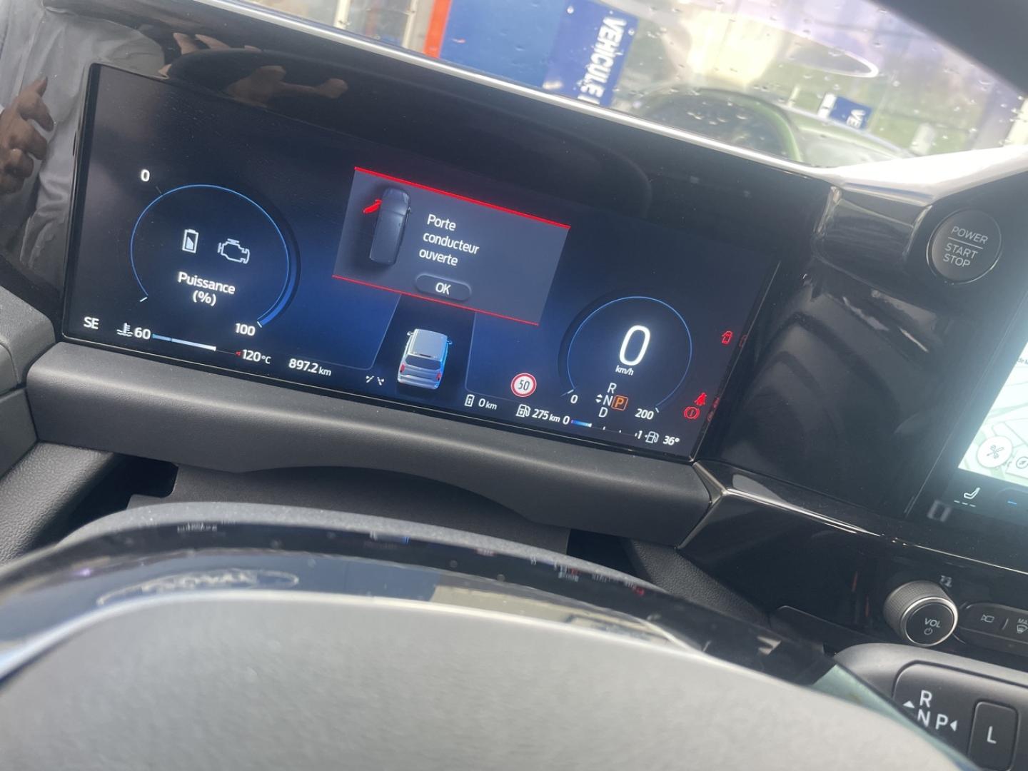 Image FORD Transit Custom Fg 320 L1H1 2.5 Duratec 232ch Hybride rechargeable Sport CVT