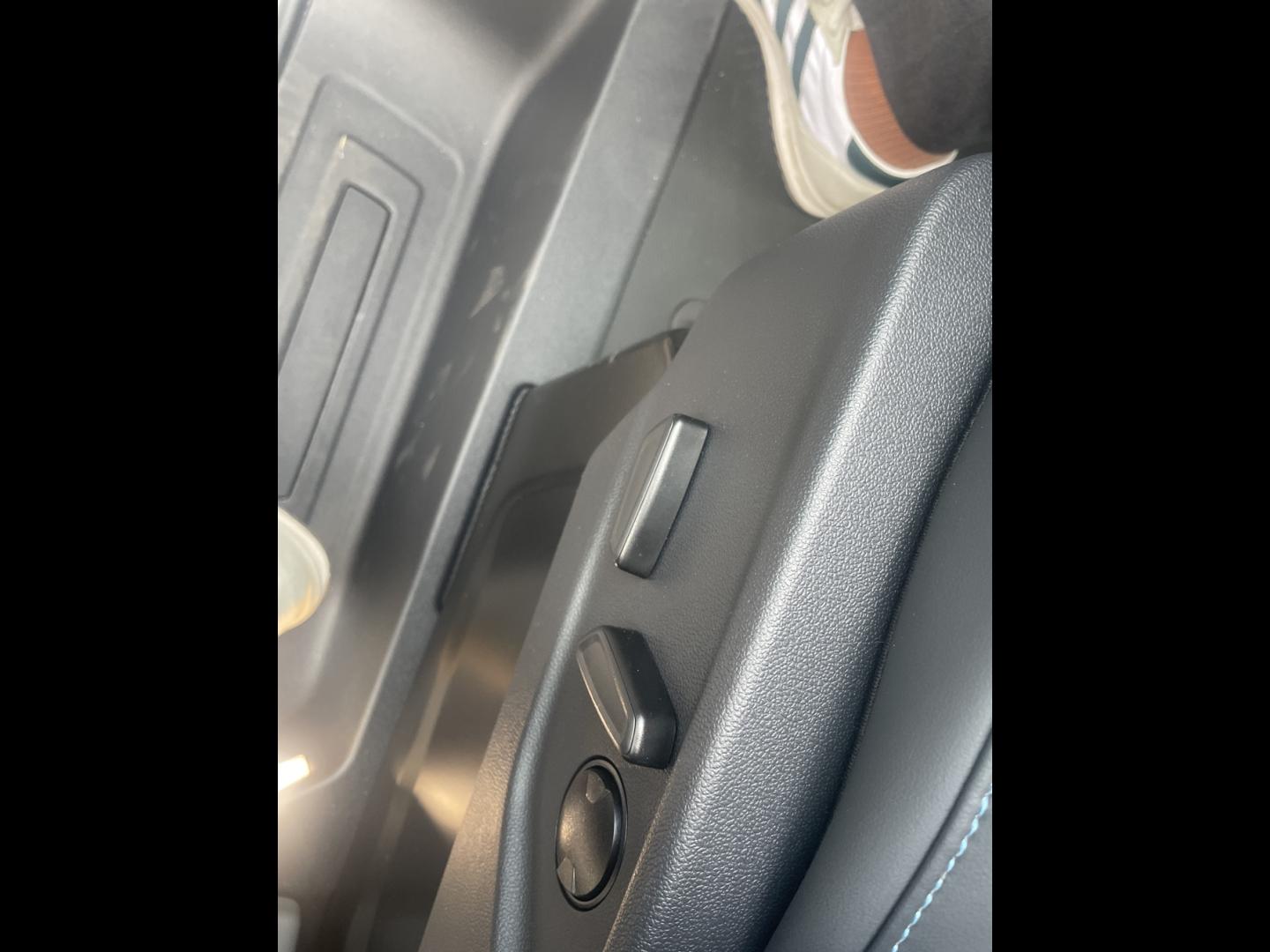 Image FORD Transit Custom Fg 320 L1H1 2.5 Duratec 232ch Hybride rechargeable Sport CVT