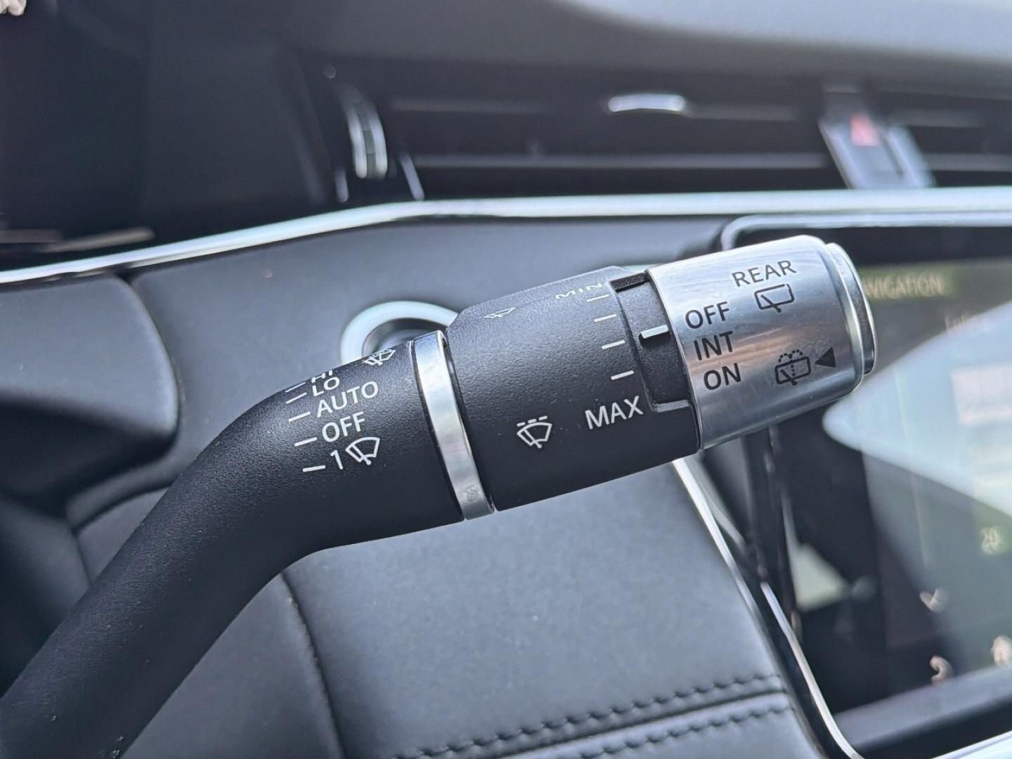 Image LAND-ROVER Range Rover Evoque 2.0 D 180ch R-Dynamic SE AWD BVA