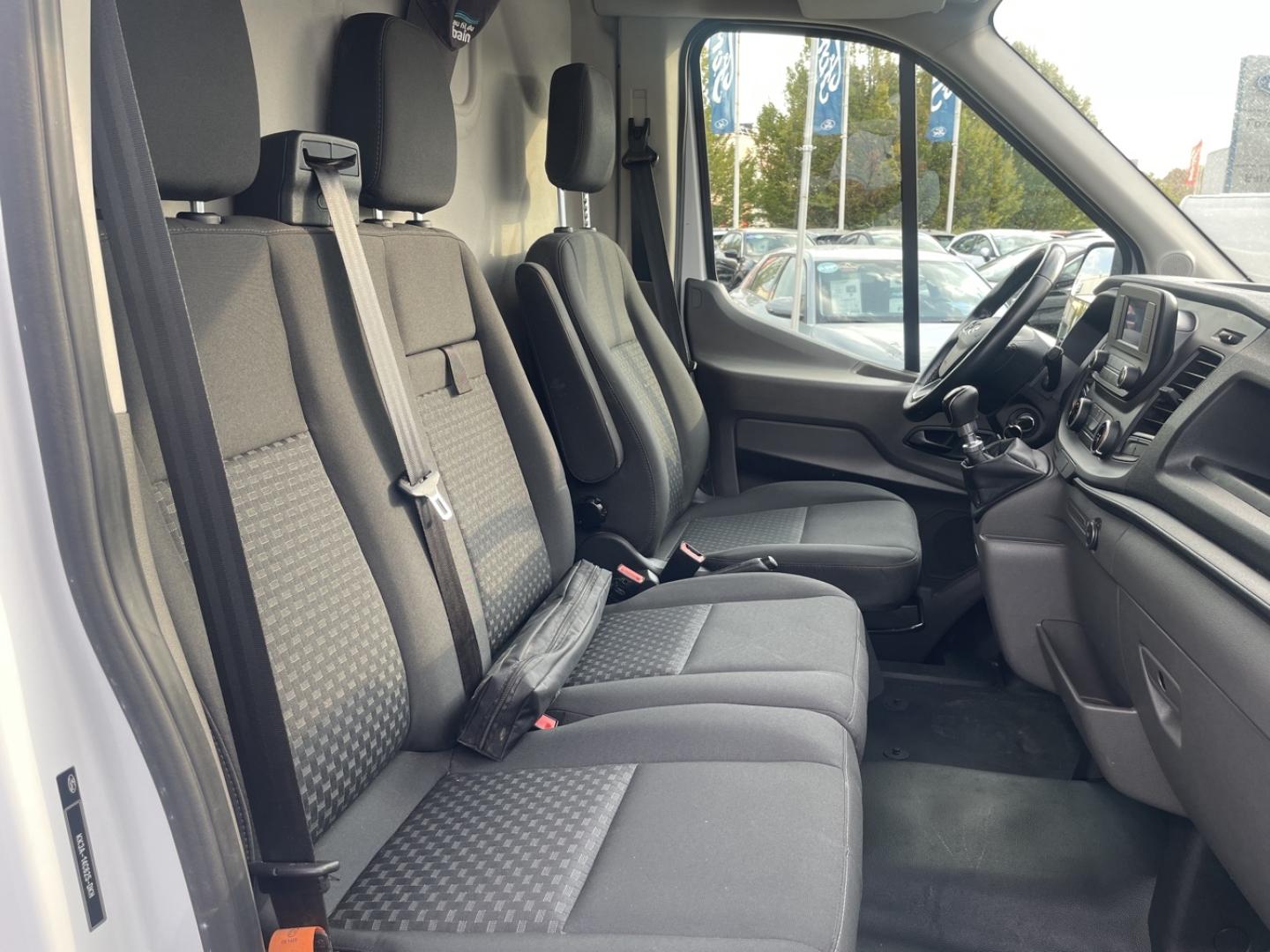 Image FORD Transit 2T Fg T350 L3H2 2.0 EcoBlue 170ch S&S Trend Business