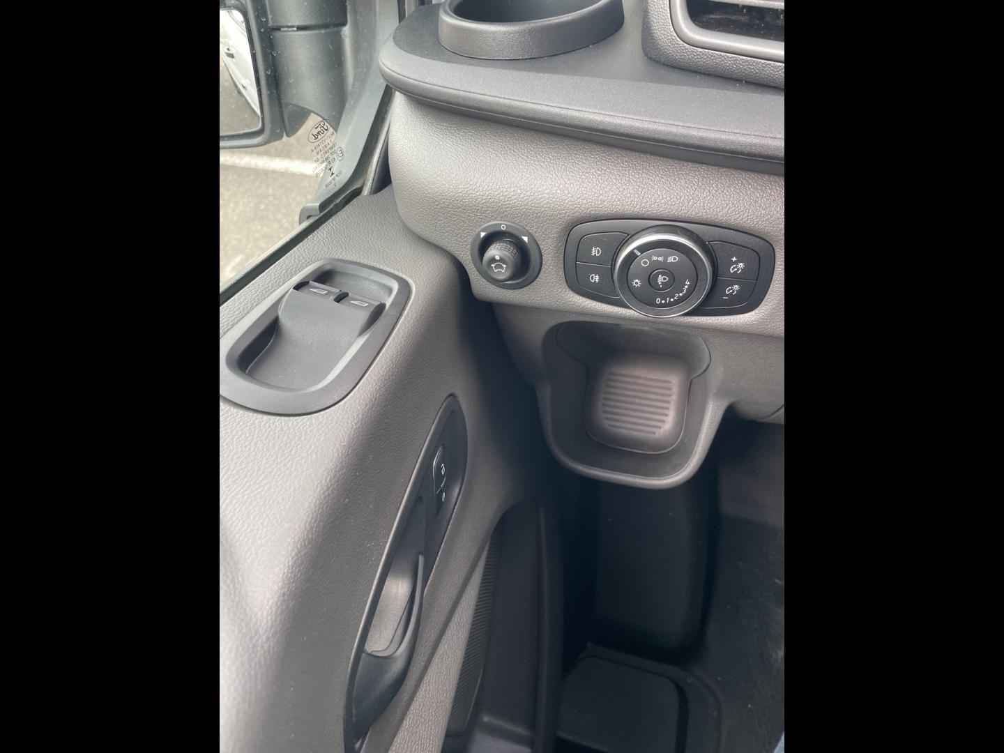 Image FORD Transit 2T Fg T350 L3H2 2.0 EcoBlue 170ch S&S Trend Business