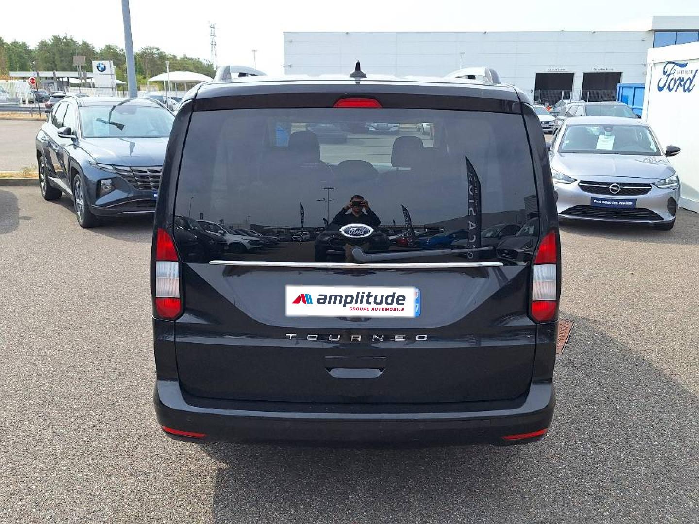 Image FORD Grd Tourneo Connect 2.0 EcoBlue 102ch Titanium