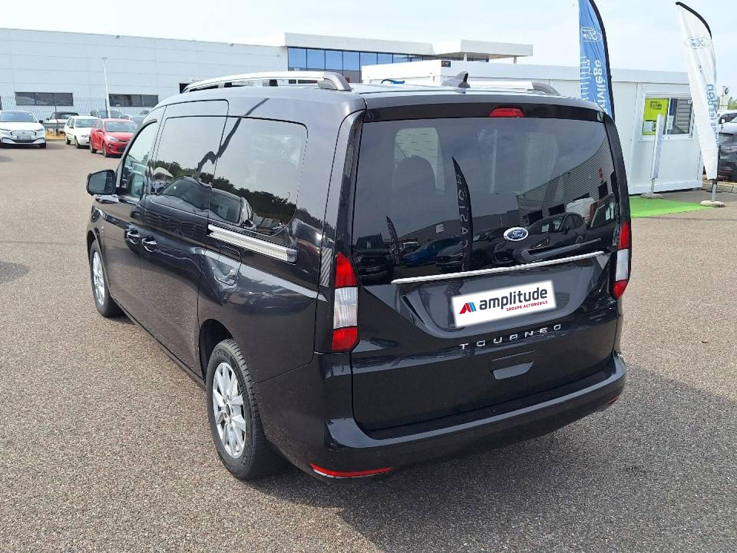 Image FORD Grd Tourneo Connect 2.0 EcoBlue 102ch Titanium