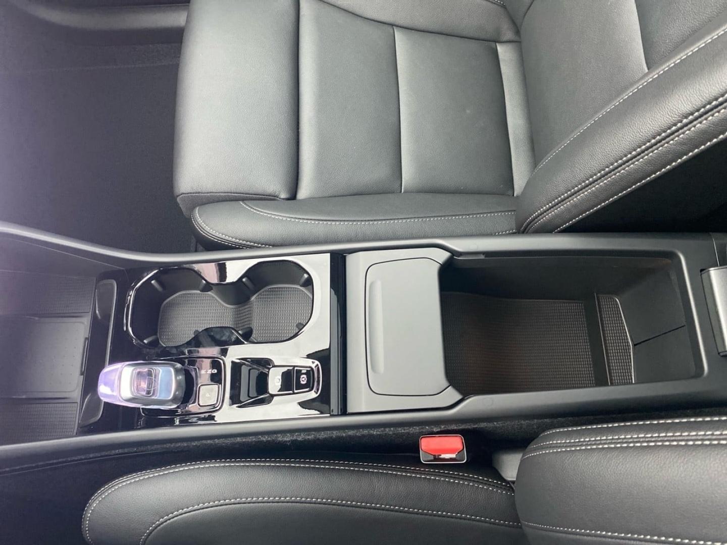 Image VOLVO XC40 B3 163ch Lounge Edition DCT 7