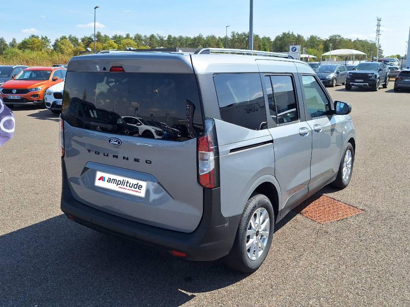 Image FORD Tourneo Courier 1.0 EcoBoost 125ch S&S Titanium