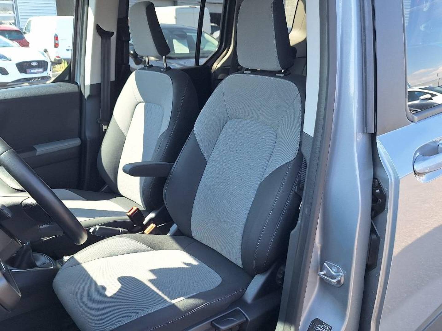 Image FORD Tourneo Courier 1.0 EcoBoost 125ch S&S Titanium