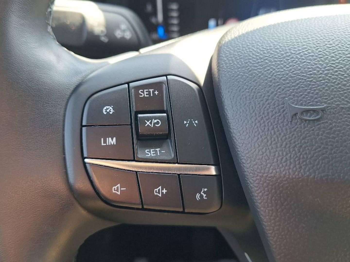 Image FORD Tourneo Courier 1.0 EcoBoost 125ch S&S Titanium