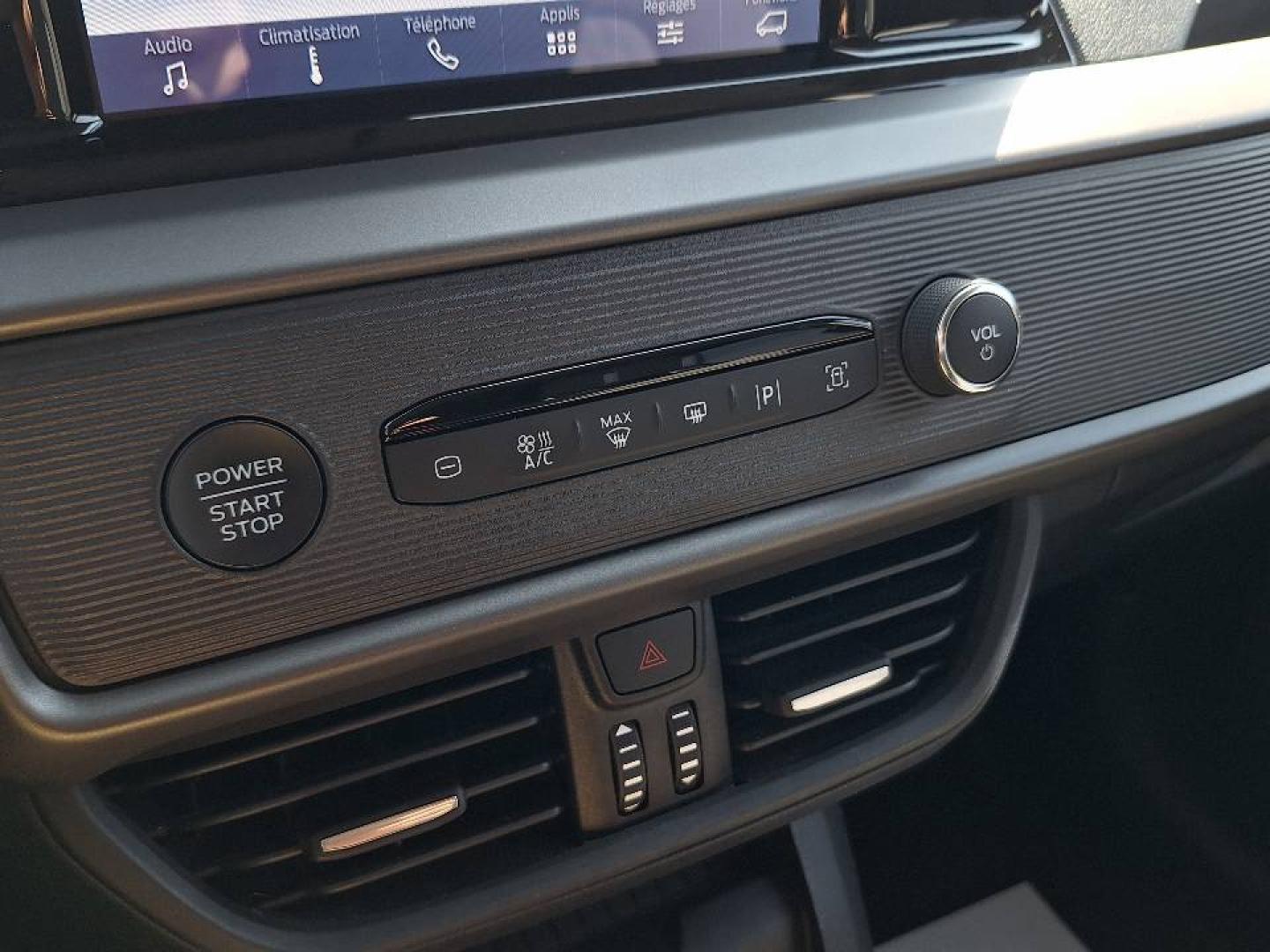 Image FORD Tourneo Courier 1.0 EcoBoost 125ch S&S Titanium
