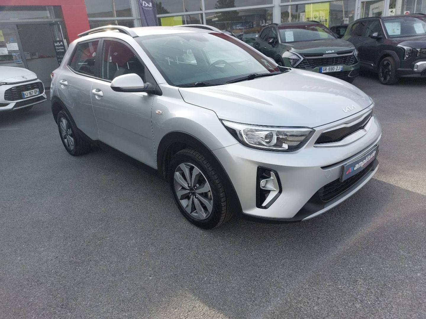 KIA Stonic 1.0 T-GDi 100ch Active - Miniature 4
