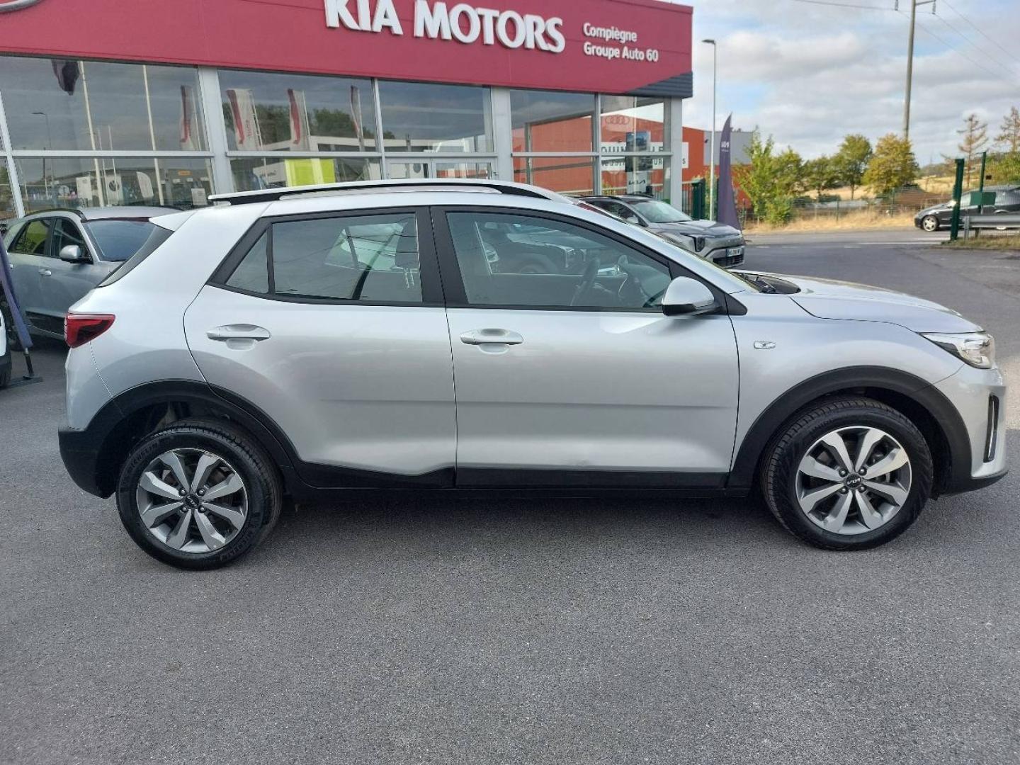 KIA Stonic 1.0 T-GDi 100ch Active - Miniature 5