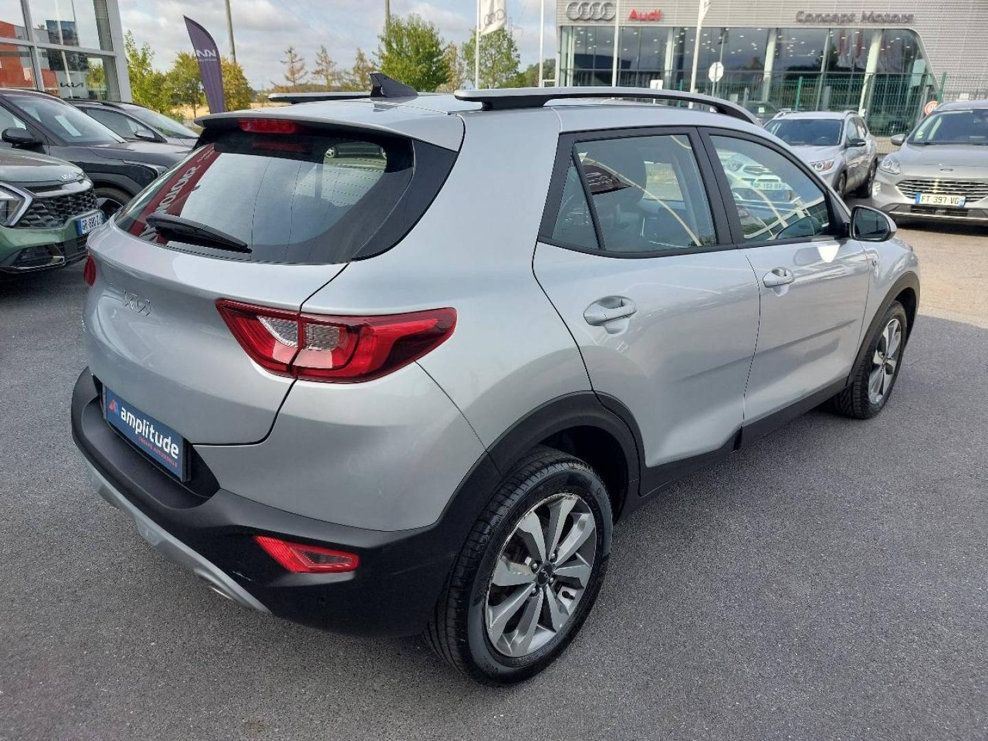 KIA Stonic 1.0 T-GDi 100ch Active - Miniature 6