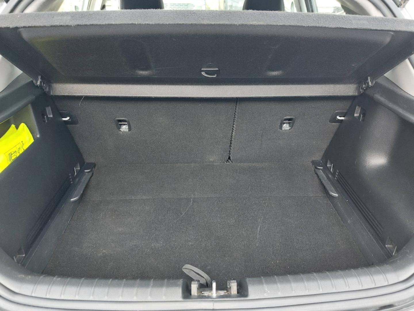 KIA Stonic 1.0 T-GDi 100ch Active - Miniature 17
