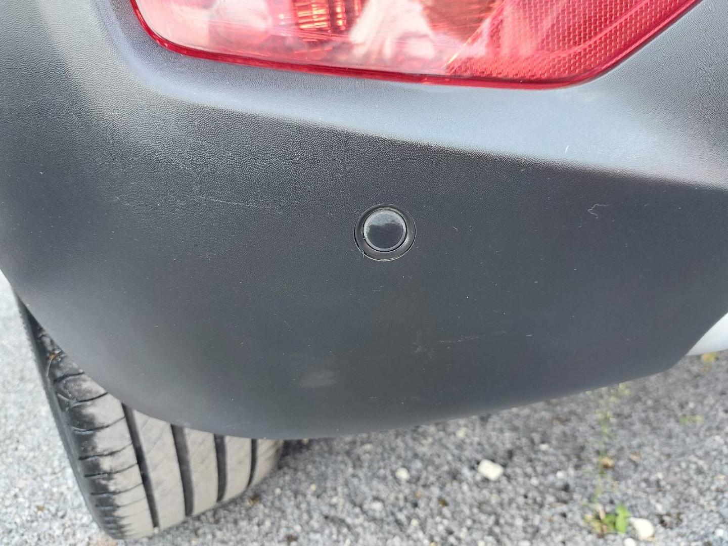 KIA Stonic 1.0 T-GDi 100ch Active - Miniature 27