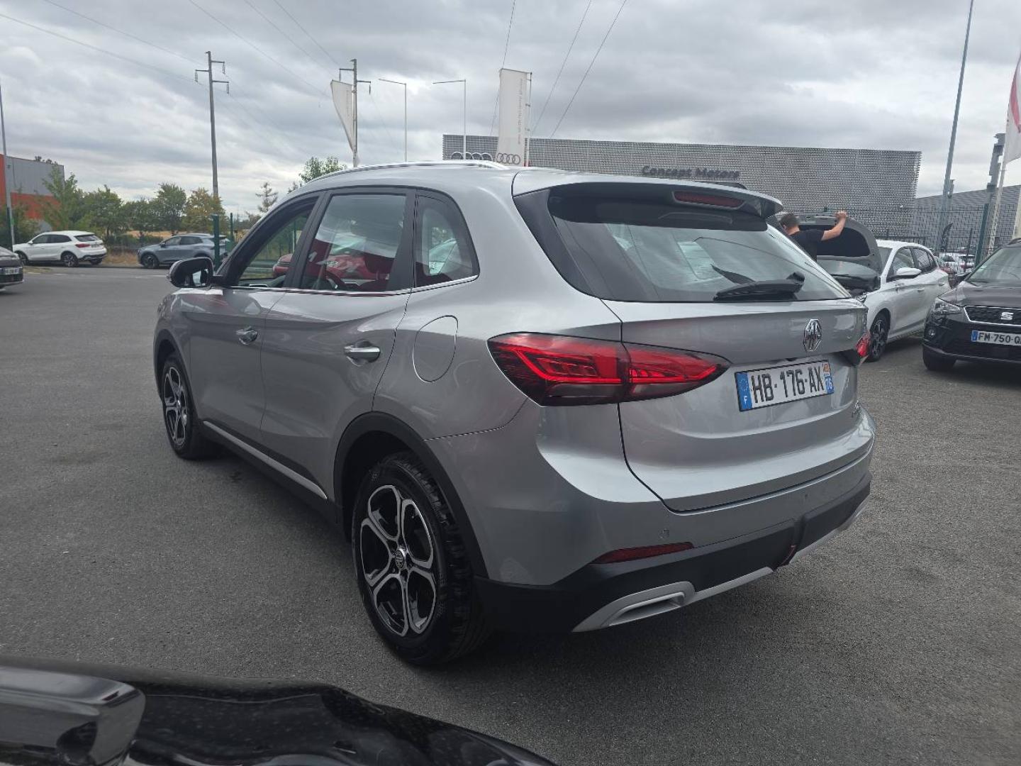 MG MOTOR ZS 1.5 Hybrid+ 197ch Comfort - Miniature 5