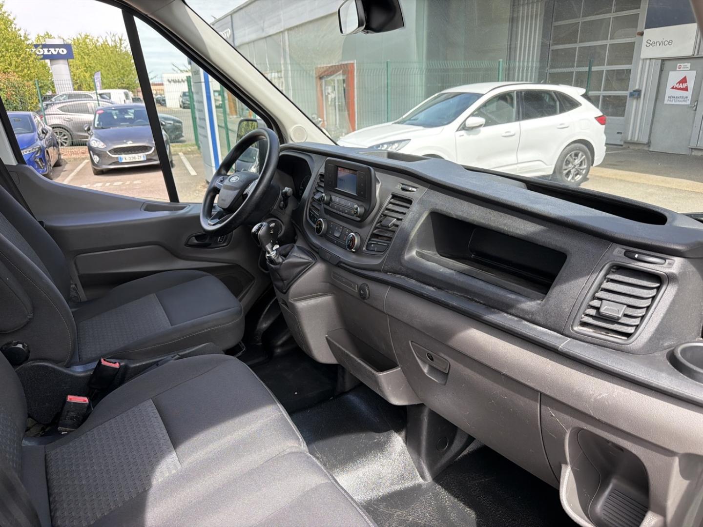 Image FORD Transit 2T CCb P350 L2 RJ HD 2.0 EcoBlue 170ch S&S Trend Business