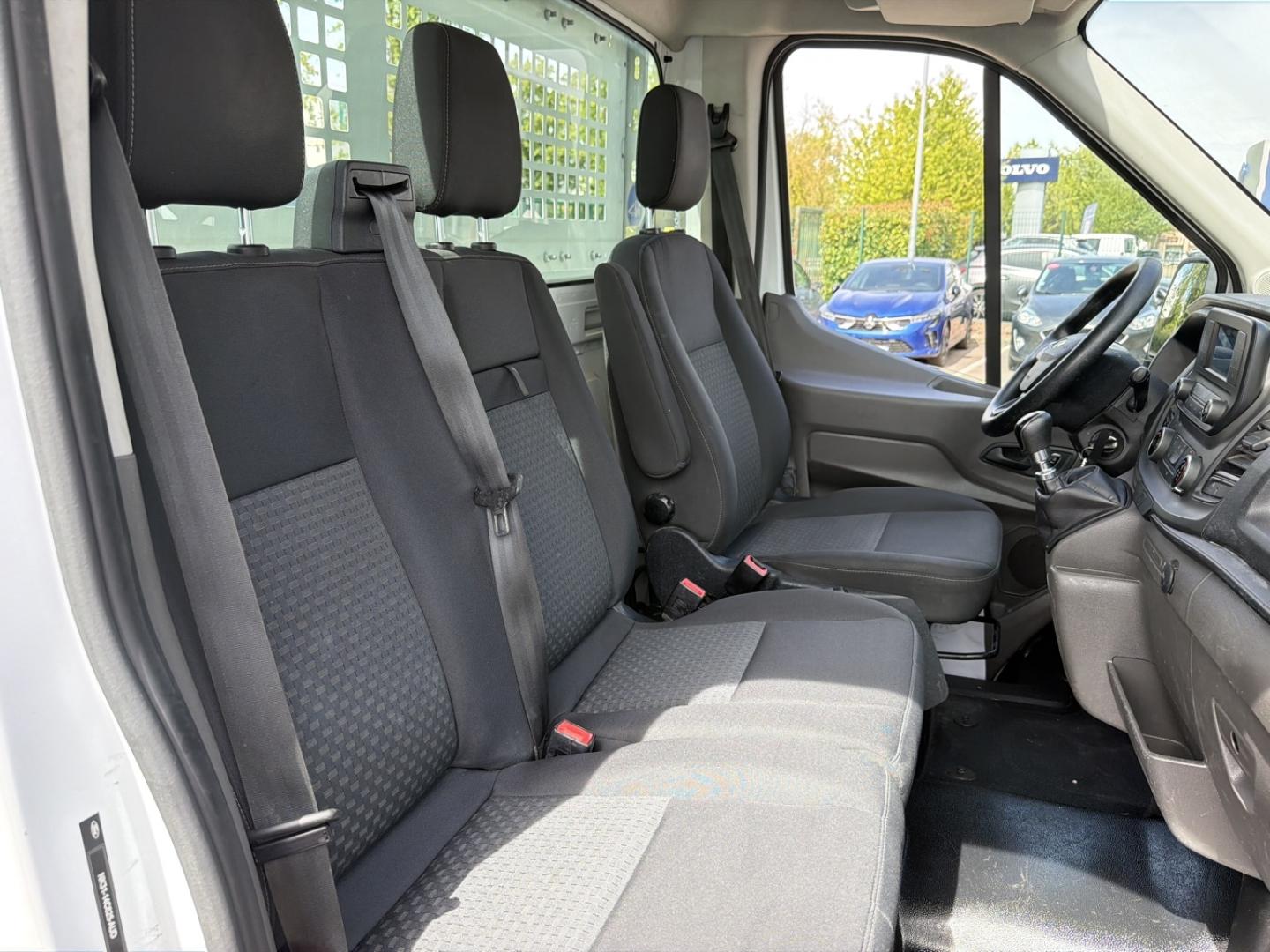 Image FORD Transit 2T CCb P350 L2 RJ HD 2.0 EcoBlue 170ch S&S Trend Business