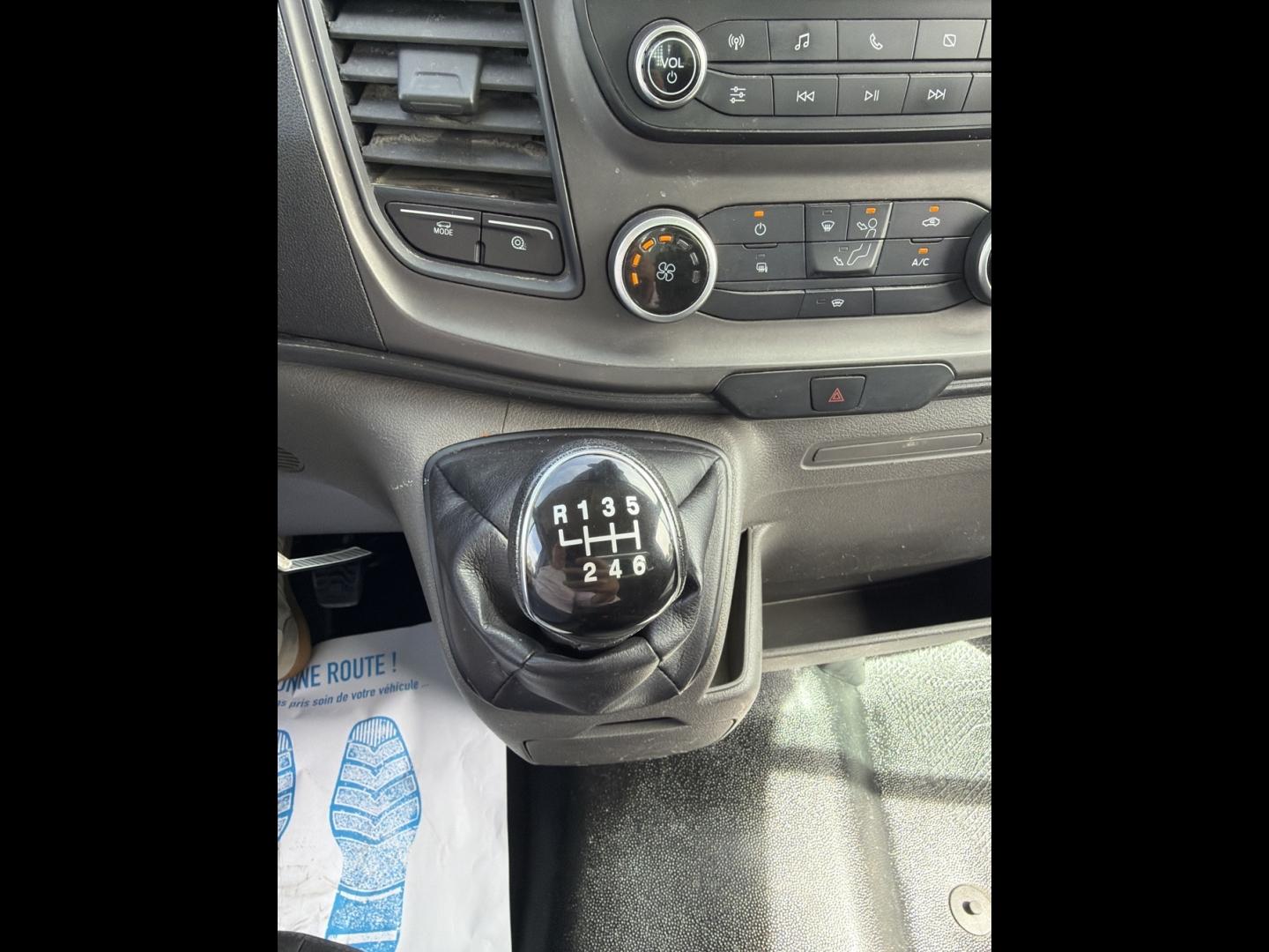 Image FORD Transit 2T CCb P350 L2 RJ HD 2.0 EcoBlue 170ch S&S Trend Business