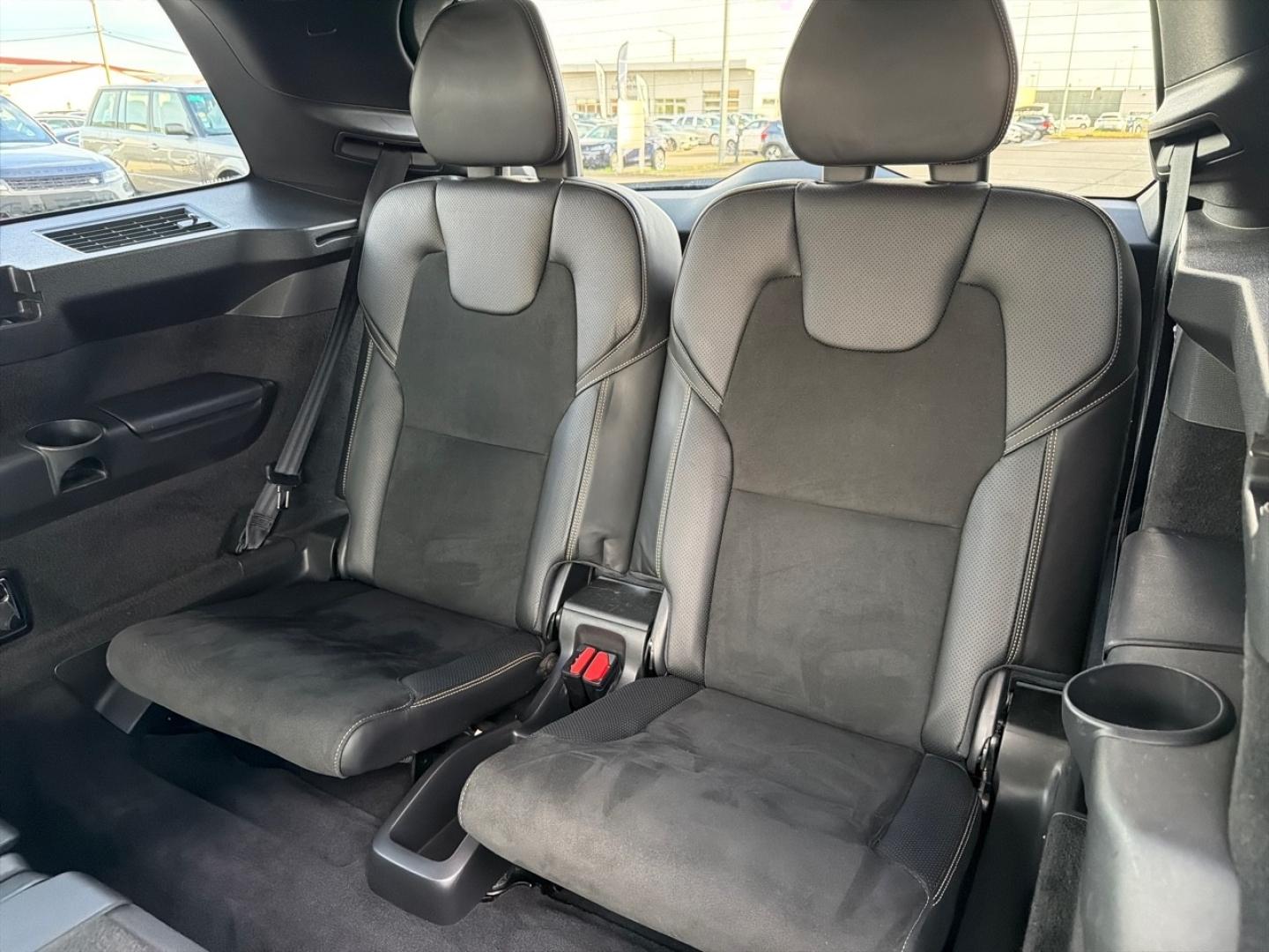 Image VOLVO XC90 T8 Twin Engine 303 + 87ch R-Design Geartronic 7 places