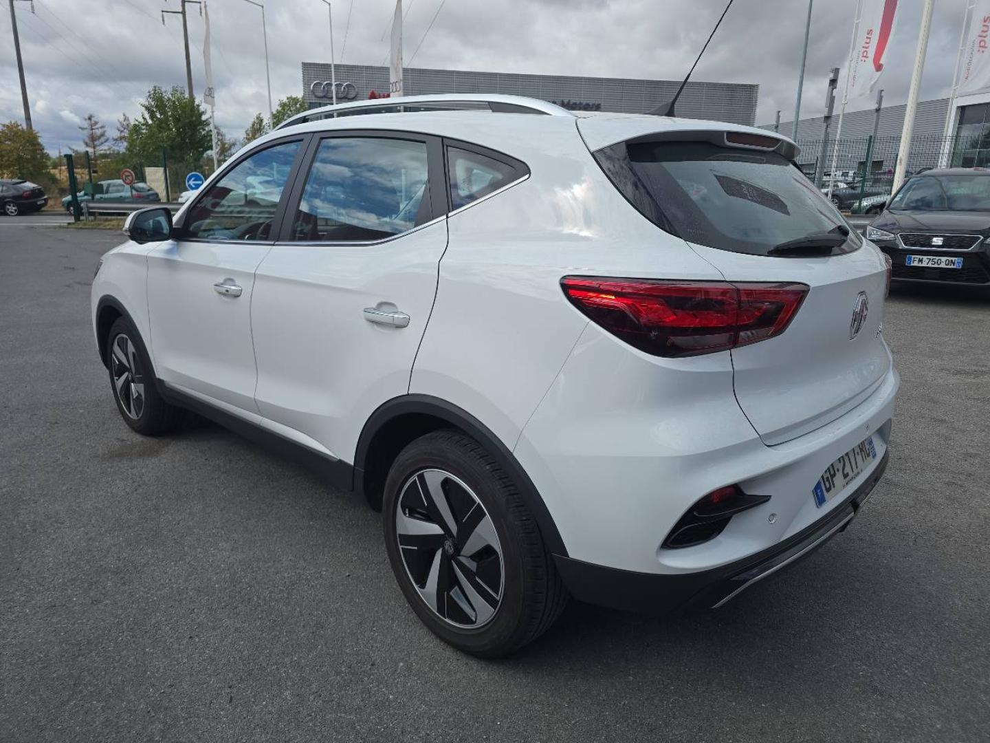 MG MOTOR ZS EV 177ch - 51kWh Luxury - Miniature 6